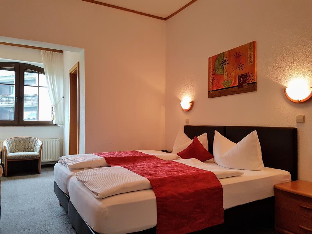 Landgasthof Zur Post Zilshausen Esterno foto