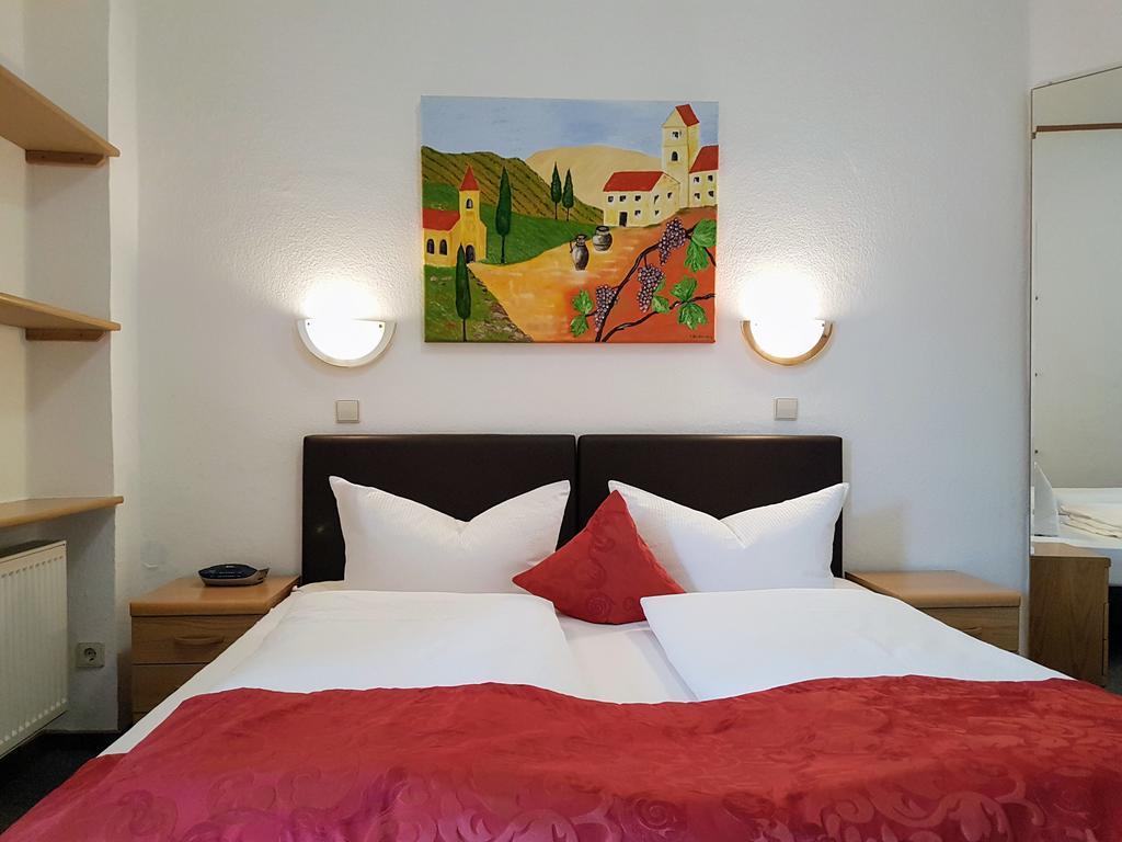Landgasthof Zur Post Zilshausen Esterno foto